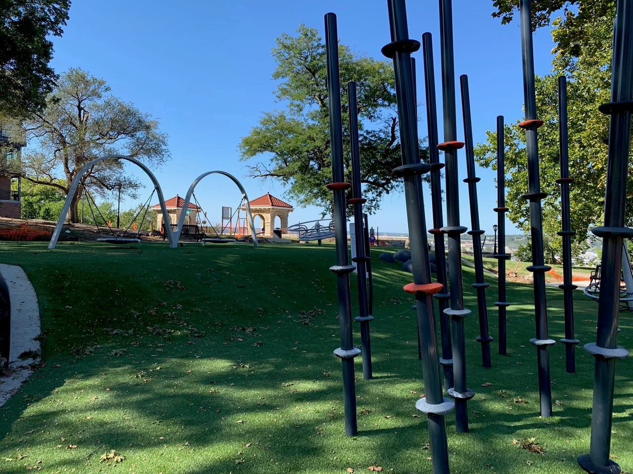 {NEWS} New Playground Opens in West Terrace Park