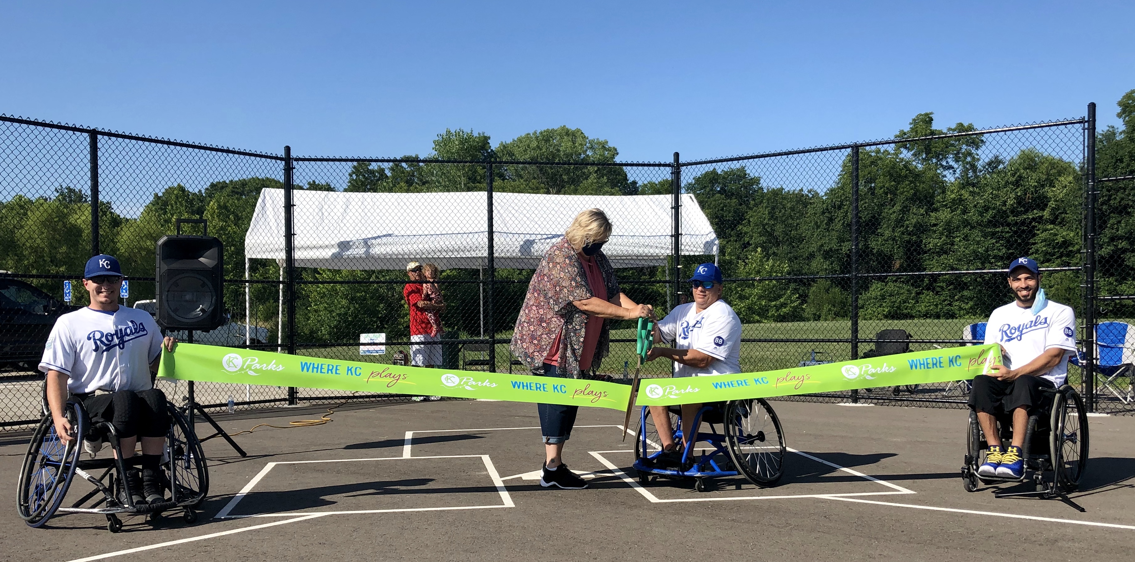 {NEWS} KC Parks Opens Area’s First Wheelchair Softball Field in Pleasant Valley Park